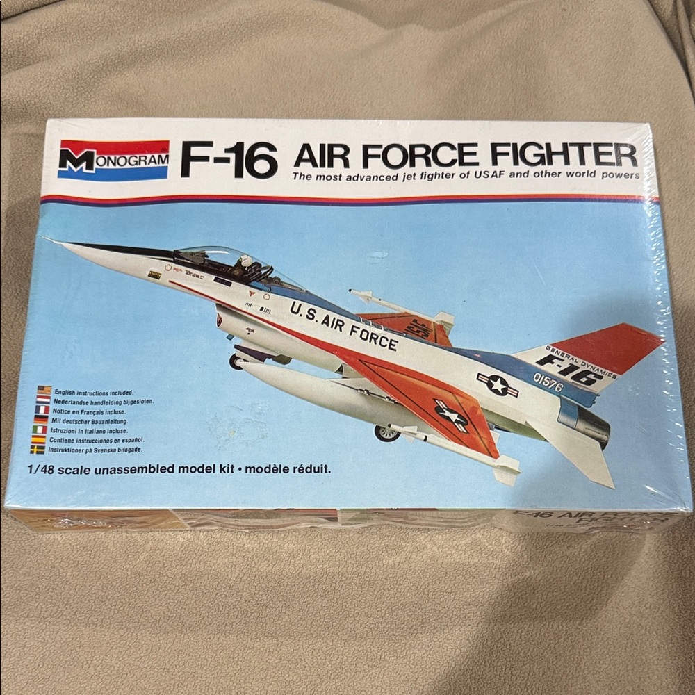 Vintage Monogram F-16 Air Force Fighter Jet Model Kit New STEM aviation